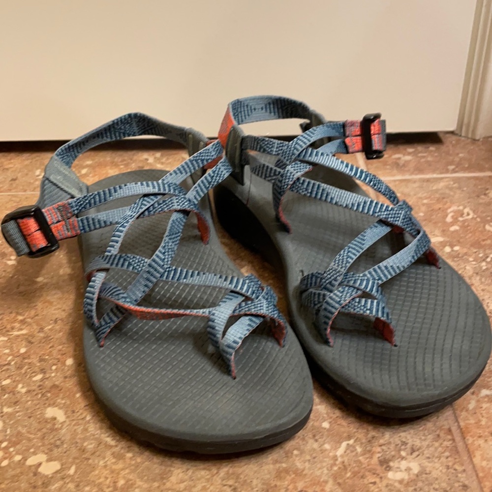 size 8 chaco sandals gray, blue with orange
